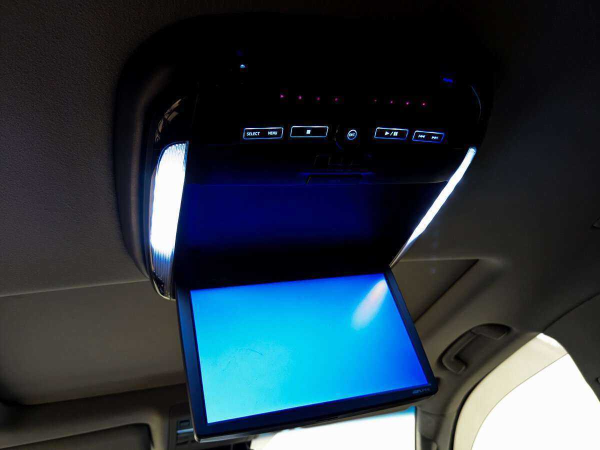 Б/У Тойота Лэнд Крузер 2017 года. Фото: #20