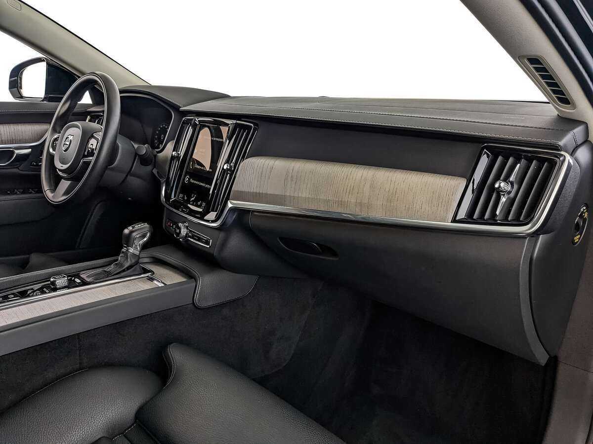 Б/У Вольво С90 2021 года. Фото: #8