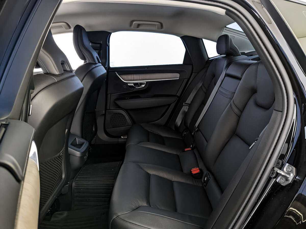 Б/У Вольво С90 2021 года. Фото: #13