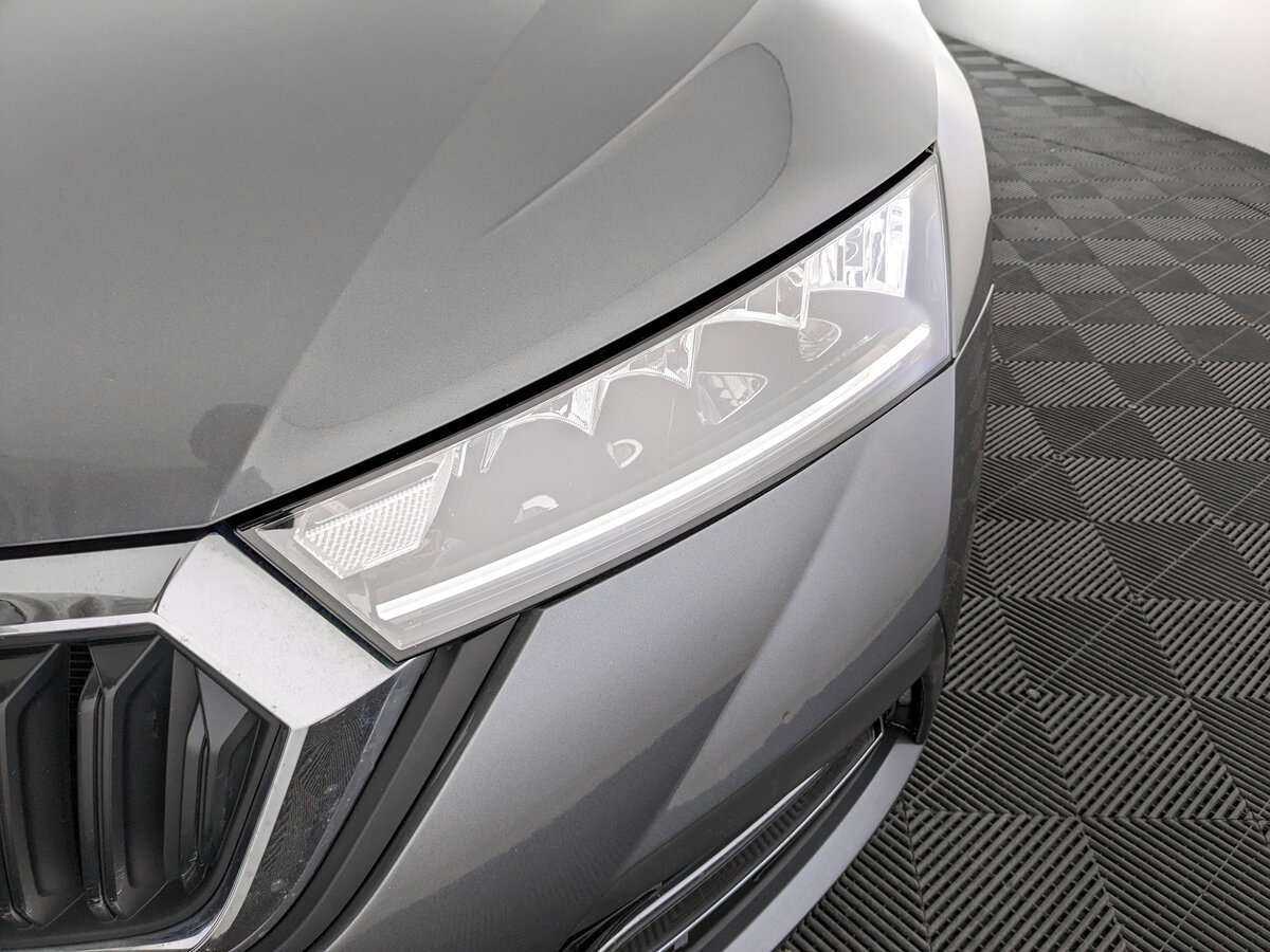 Б/У Шкода Октавия 2021 года. Фото: #15