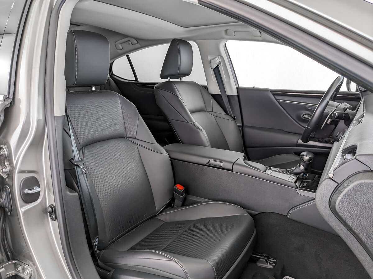 Б/У Лексус ЕС 2020 года. Фото: #19