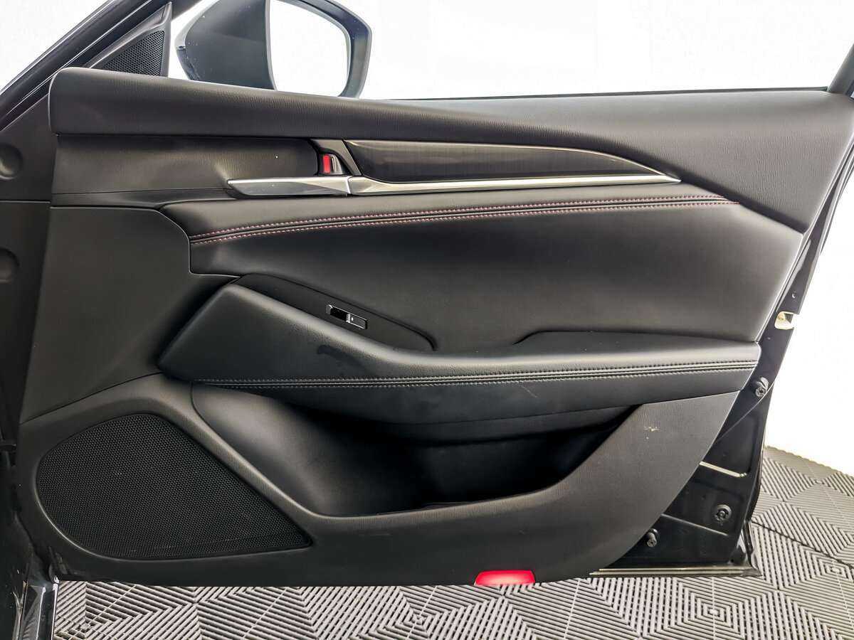 Б/У Мазда 6 2021 года. Фото: #23