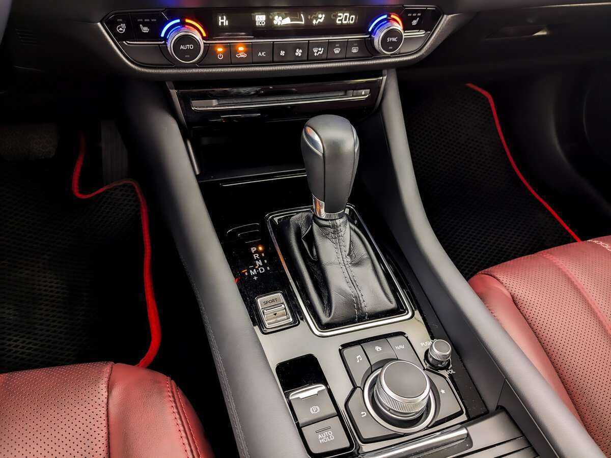 Б/У Мазда 6 2021 года. Фото: #24