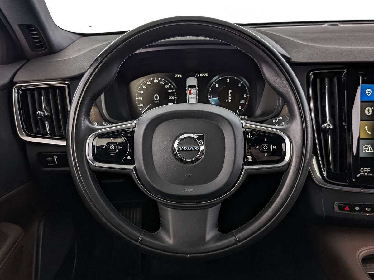 Б/У Вольво В90 2020 года. Фото: #17