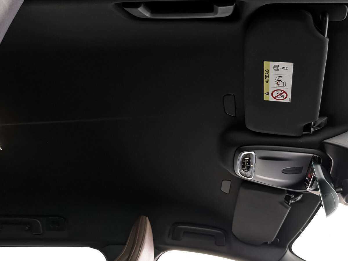 Б/У Вольво В90 2020 года. Фото: #18