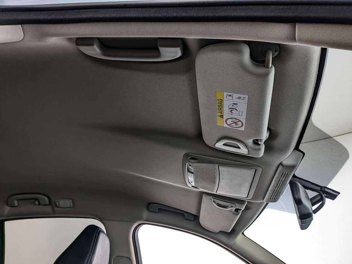 Б/У Инфинити К50 2016 года. Фото: #17