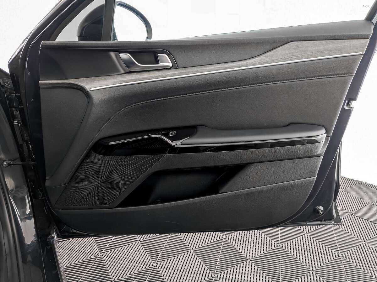 Б/У Киа К5 2021 года. Фото: #20