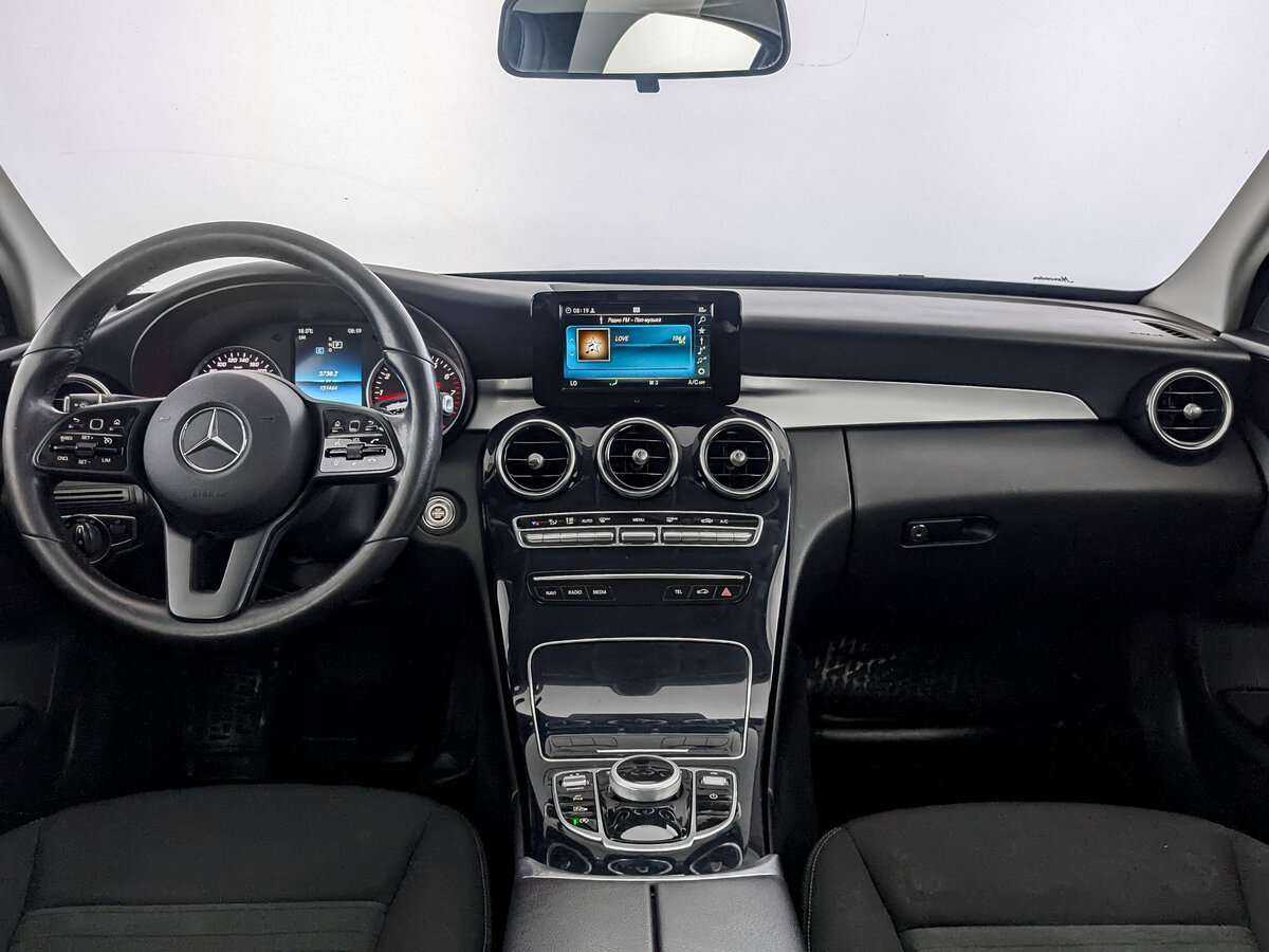 Б/У Мерседес-Бенц Ц-Класс 2019 года. Фото: #11