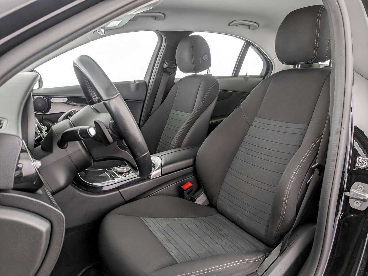 Б/У Мерседес-Бенц Ц-Класс 2019 года. Фото: #15