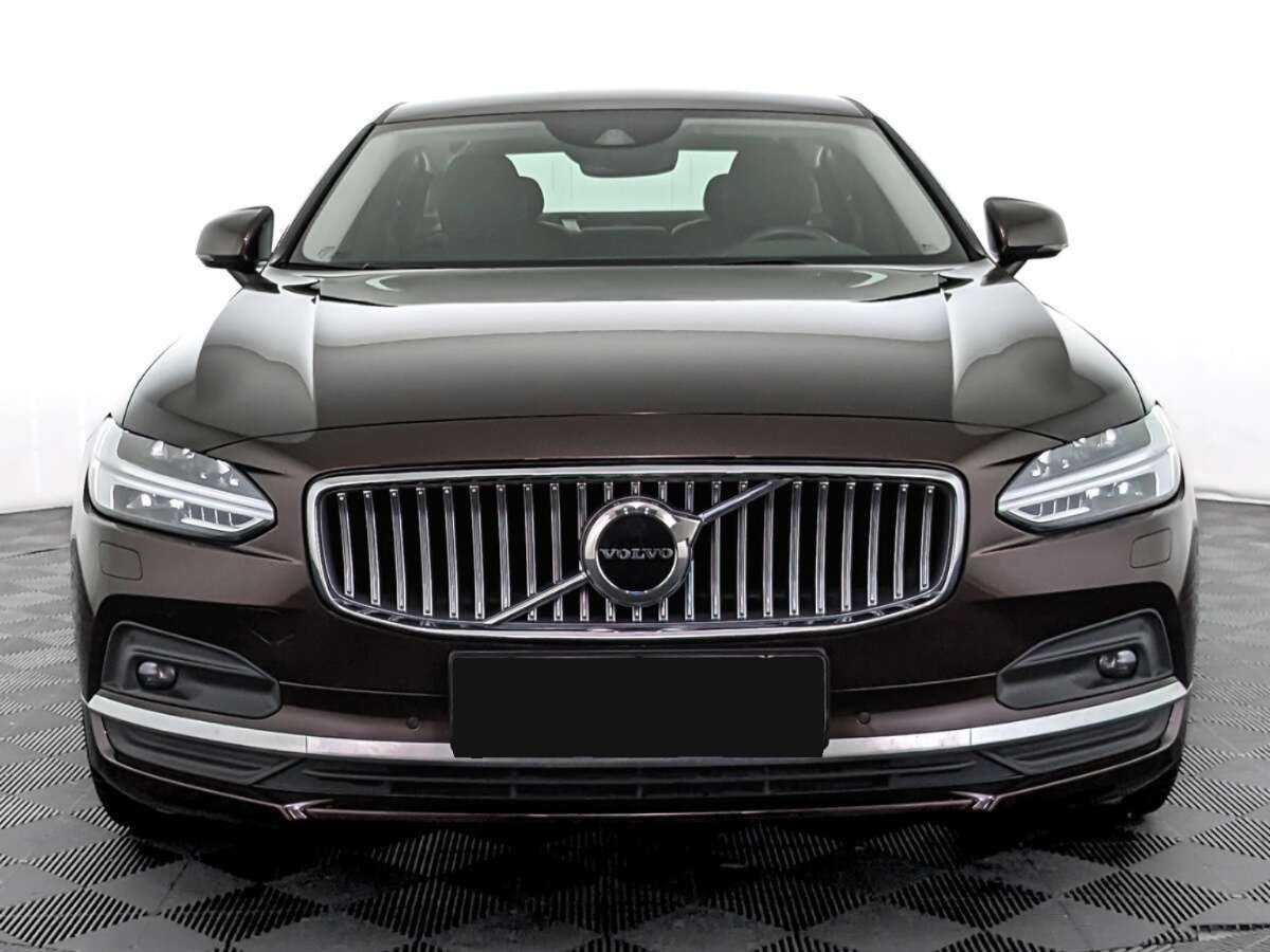 Б/У Вольво С90 2021 года. Фото: #1