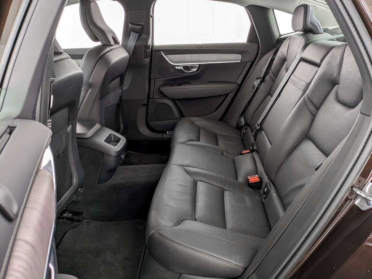 Б/У Вольво С90 2021 года. Фото: #11