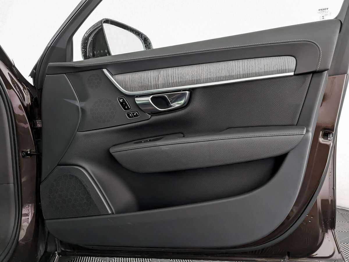 Б/У Вольво С90 2021 года. Фото: #22