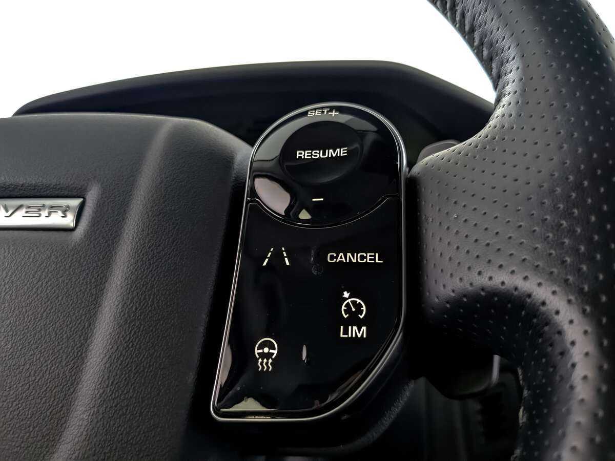 Б/У Лэнд Ровер Рэнж Ровер Велар 2020 года. Фото: #21