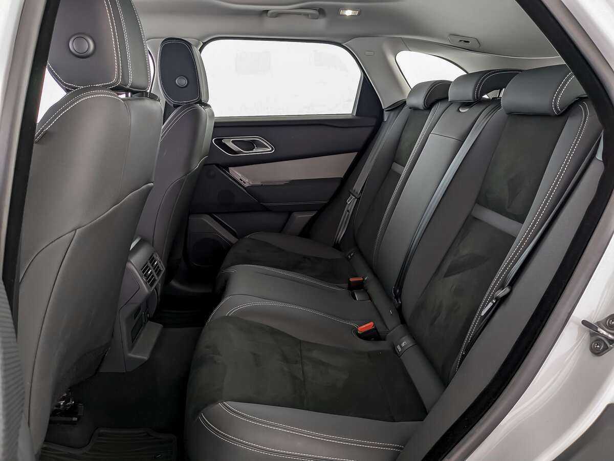 Б/У Лэнд Ровер Рэнж Ровер Велар 2020 года. Фото: #9