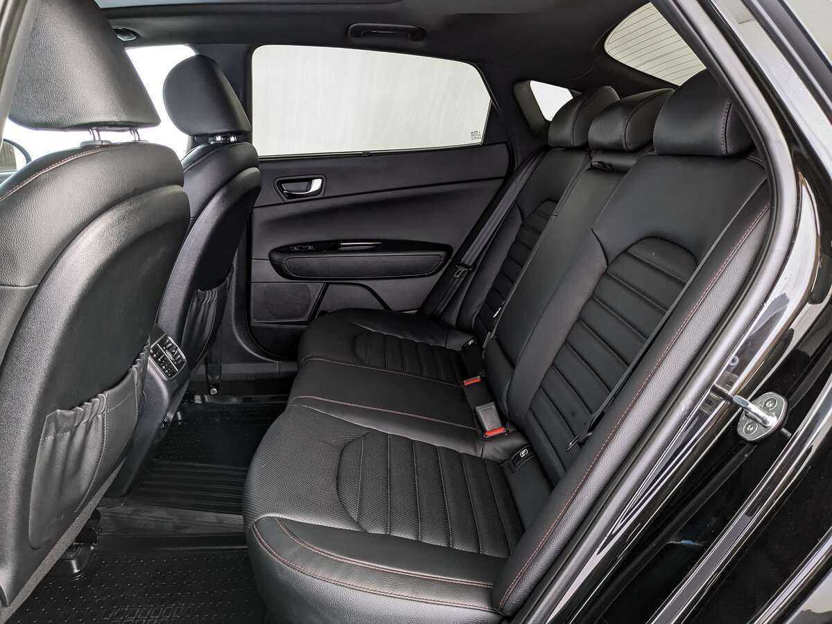 Б/У Киа Оптима 2019 года. Фото: #13