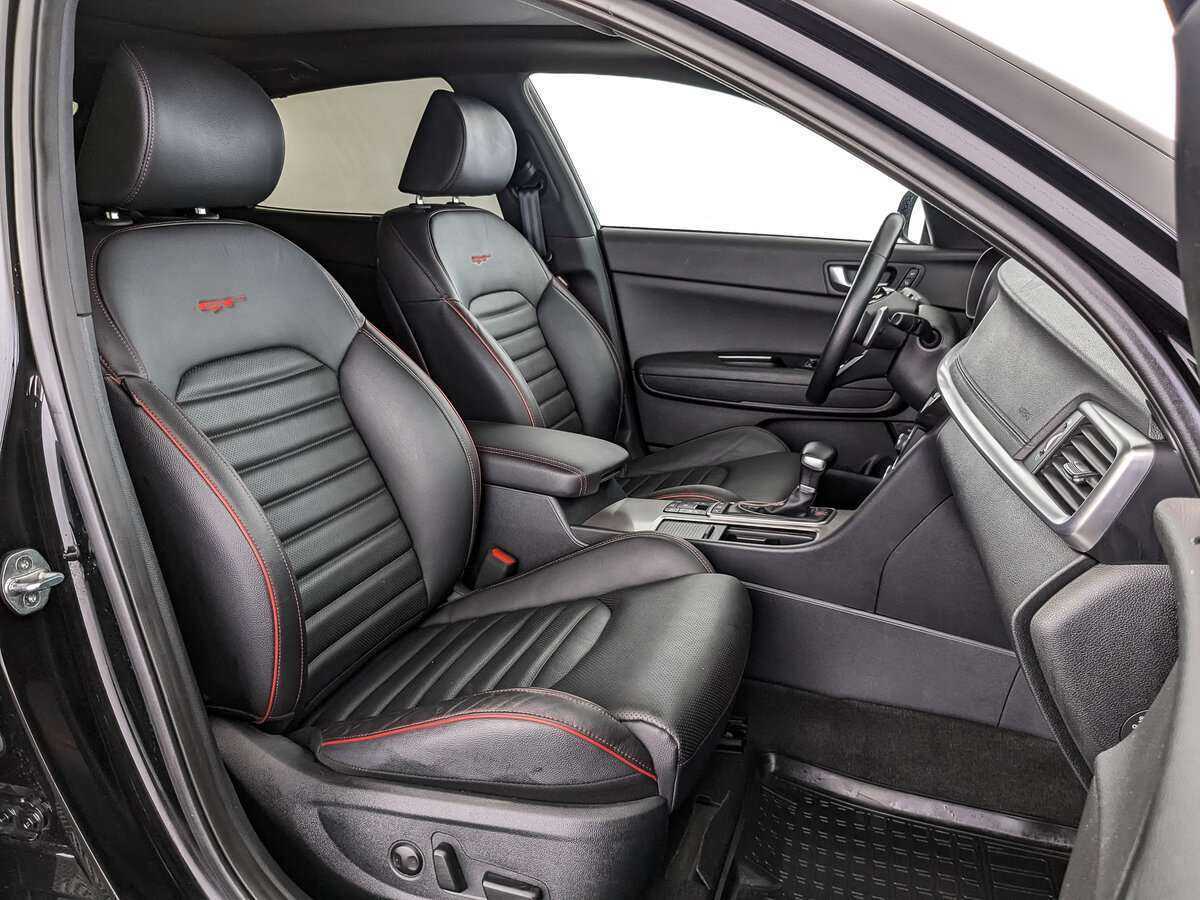 Б/У Киа Оптима 2019 года. Фото: #19