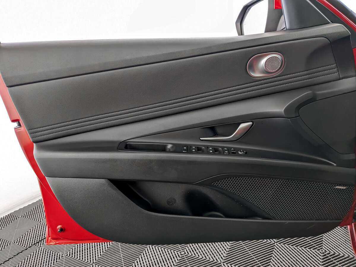 Б/У Хендай Елантра 2022 года. Фото: #18