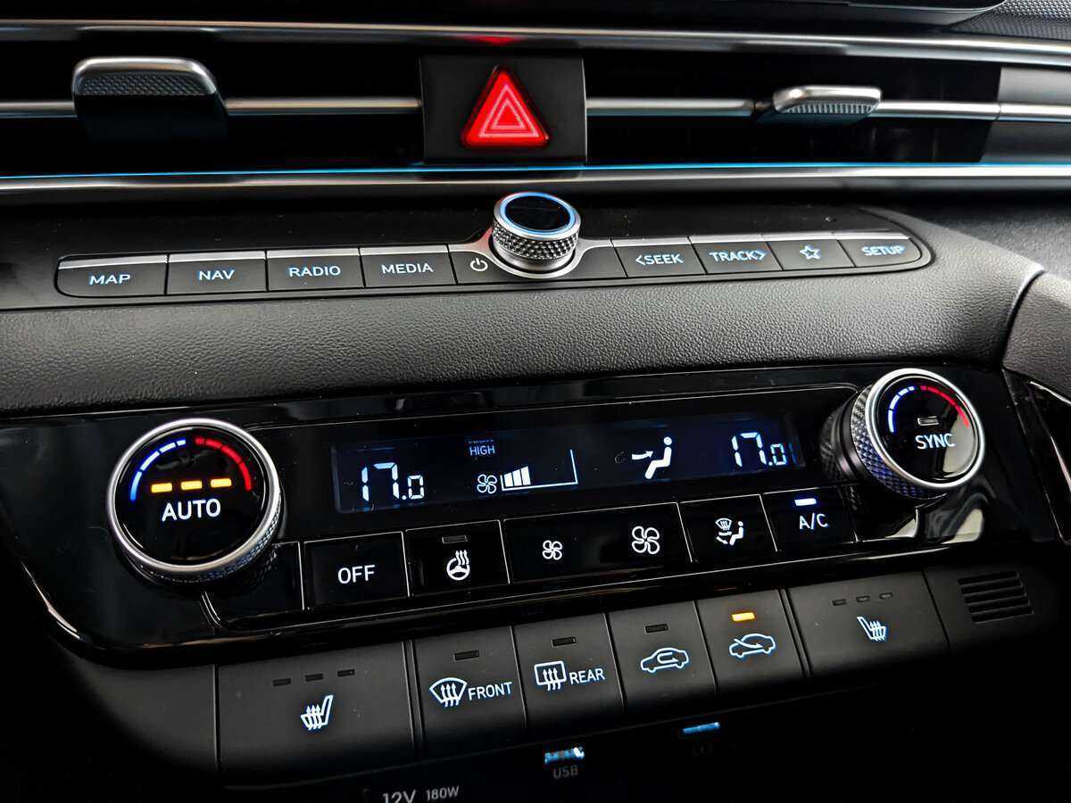 Б/У Хендай Елантра 2022 года. Фото: #27