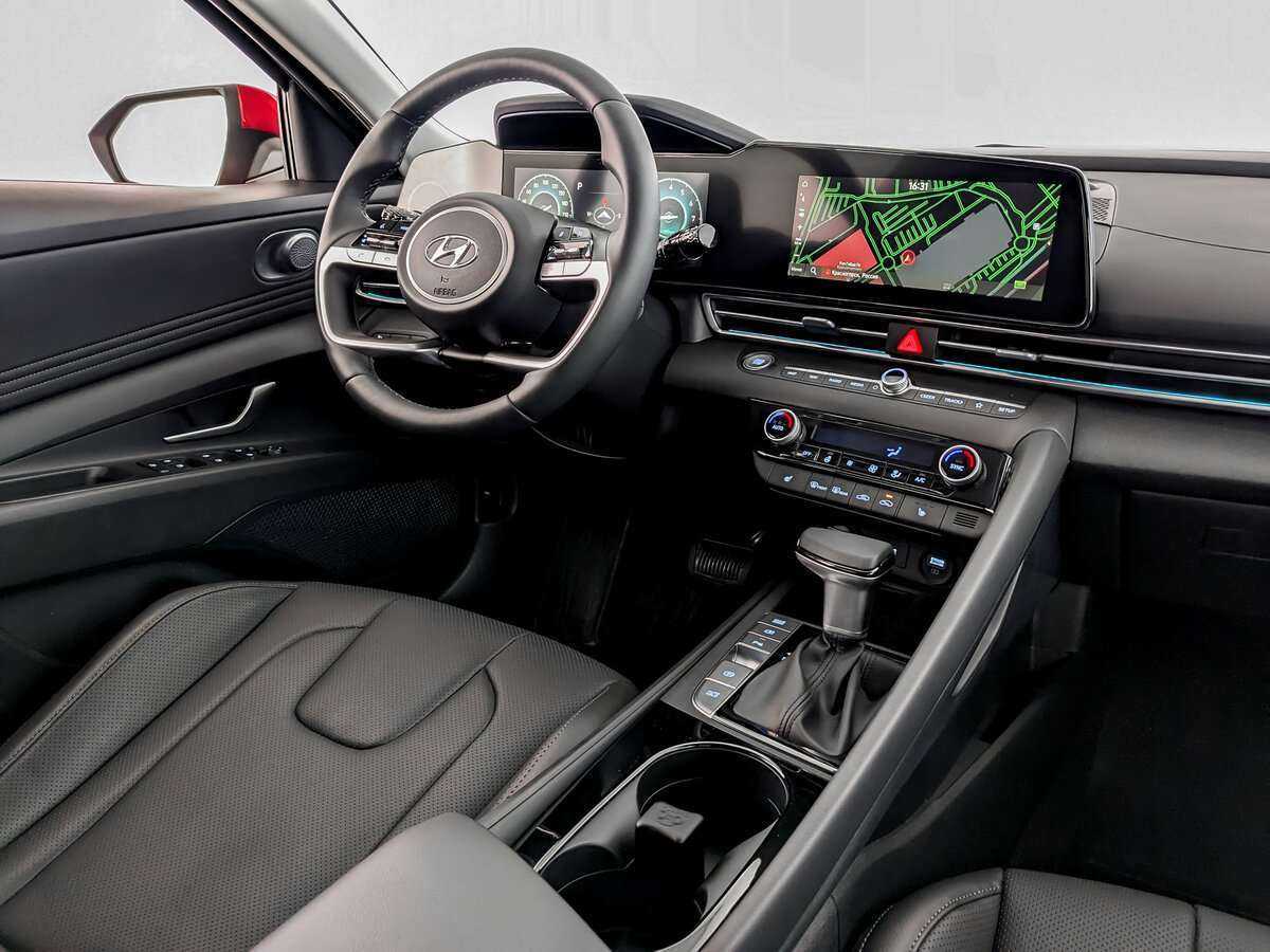 Б/У Хендай Елантра 2022 года. Фото: #28