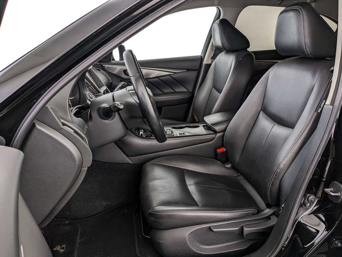 Б/У Инфинити К50 2017 года. Фото: #14