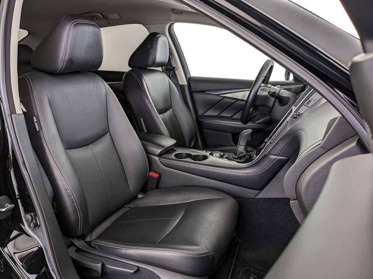 Б/У Инфинити К50 2017 года. Фото: #18