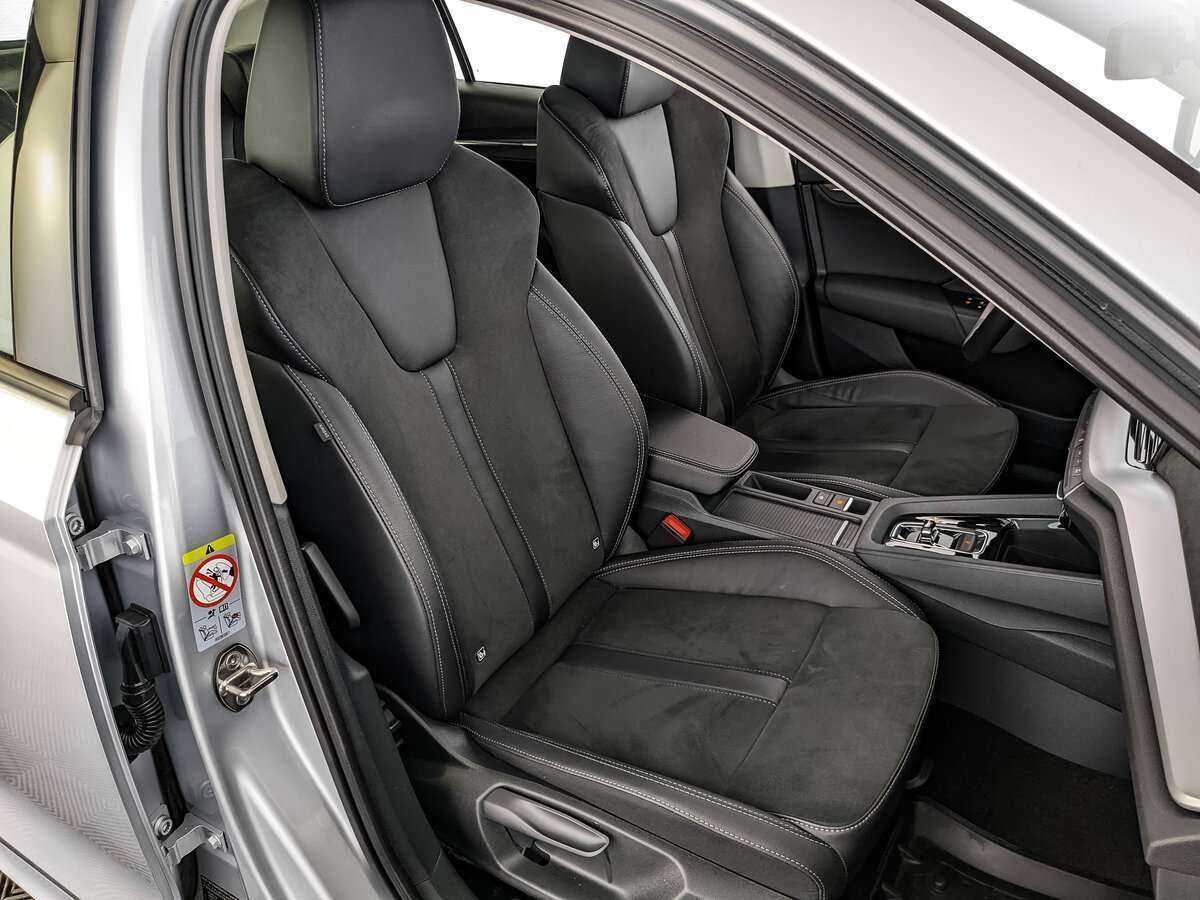 Б/У Шкода Октавия 2021 года. Фото: #18