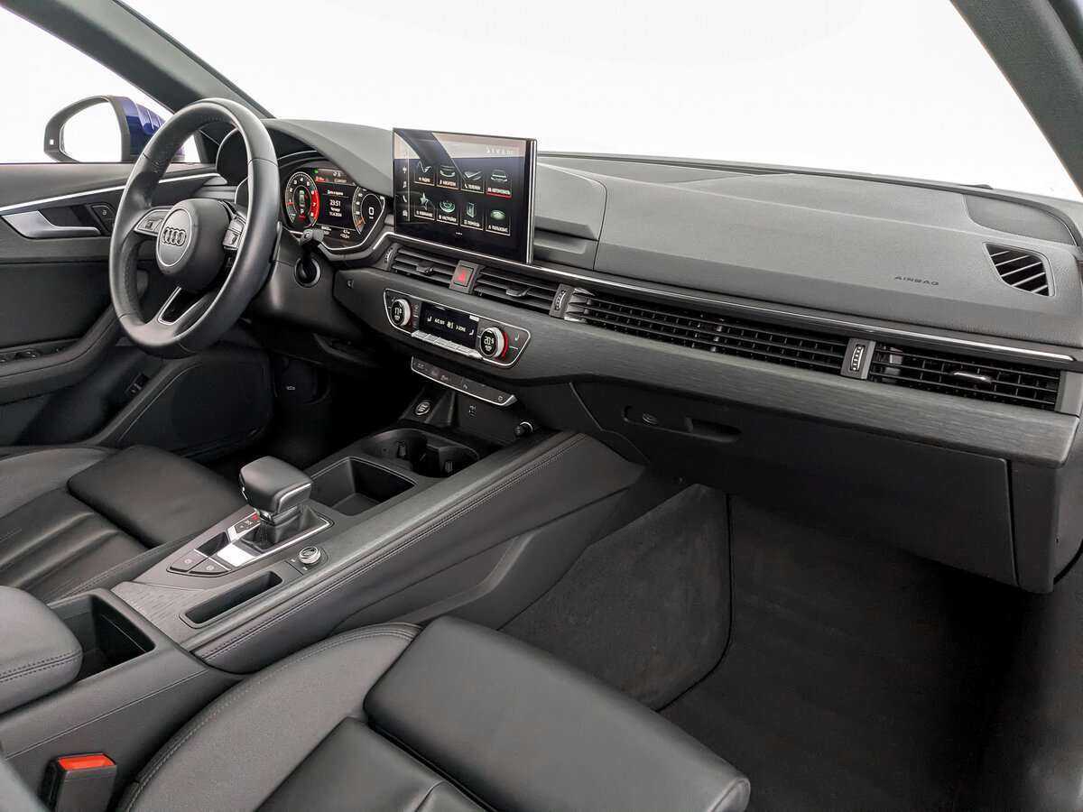 Б/У Ауди А4 2021 года. Фото: #8