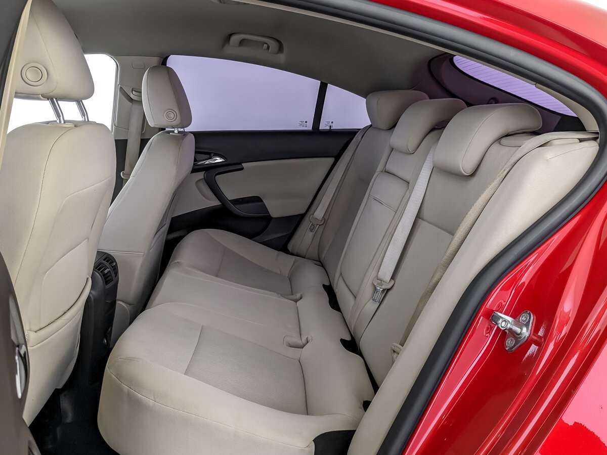 Б/У Опель Инсигния 2012 года. Фото: #9