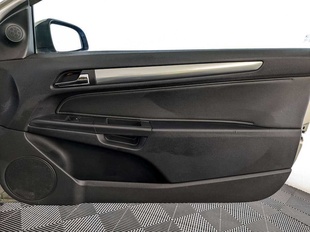 Б/У Опель Астра 2008 года. Фото: #20