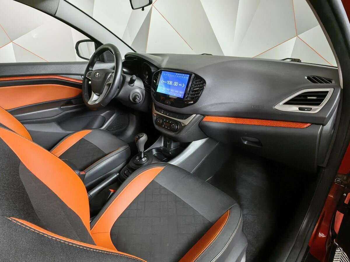 Б/У Лада (ВАЗ) Веста 2019 года. Фото: #8