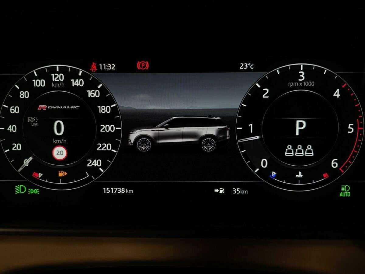 Б/У Лэнд Ровер Рэнж Ровер Велар 2018 года. Фото: #14