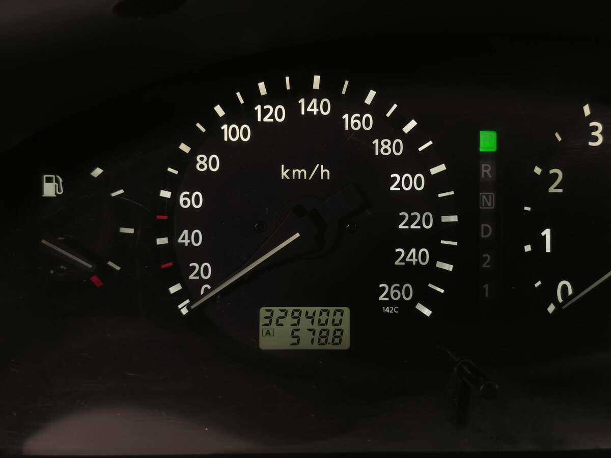 Б/У Ниссан Максима 2004 года. Фото: #13