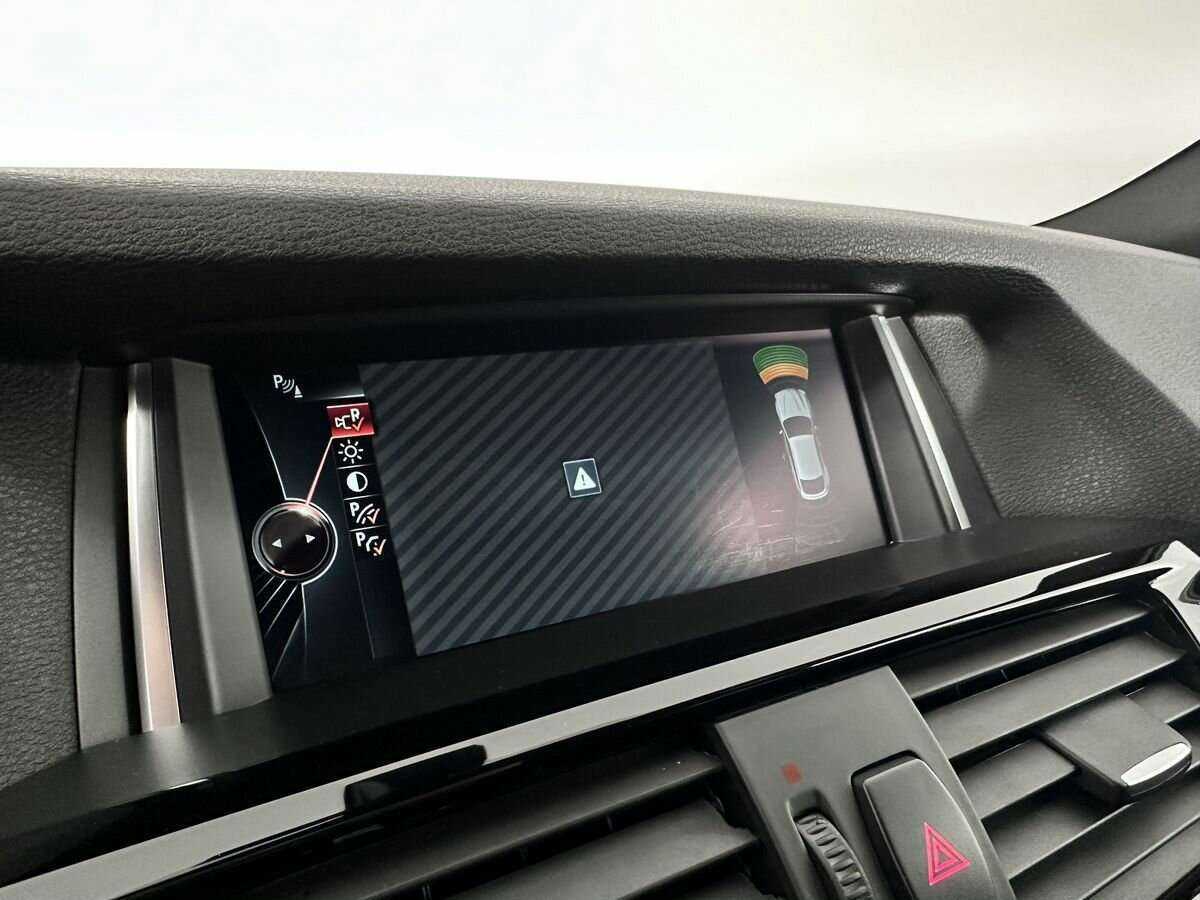 Б/У БМВ Икс4 2015 года. Фото: #12