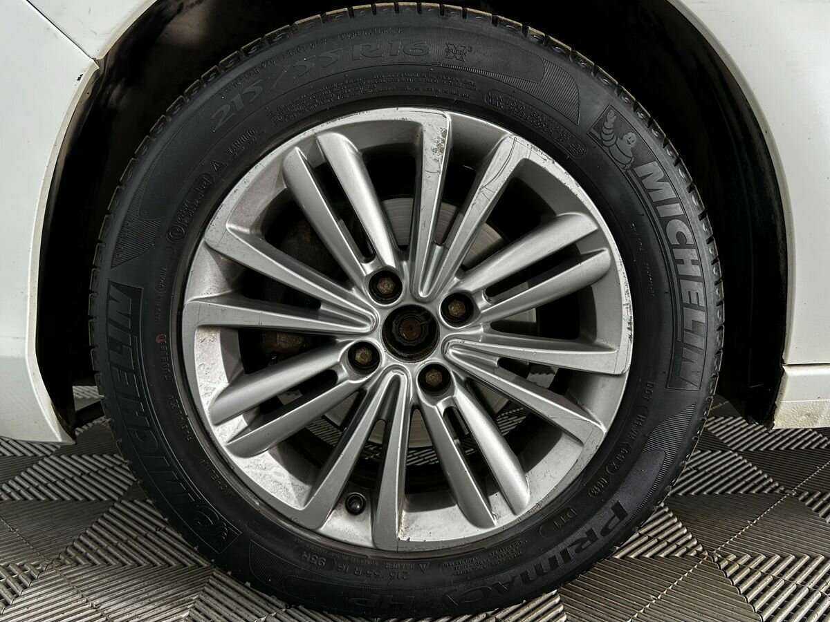 Б/У Ситроен Ц4 2014 года. Фото: #7