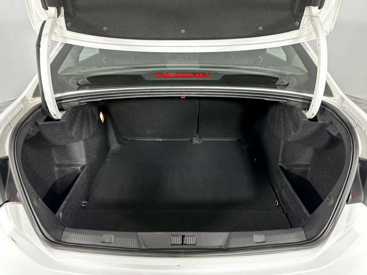 Б/У Ситроен Ц4 2014 года. Фото: #17