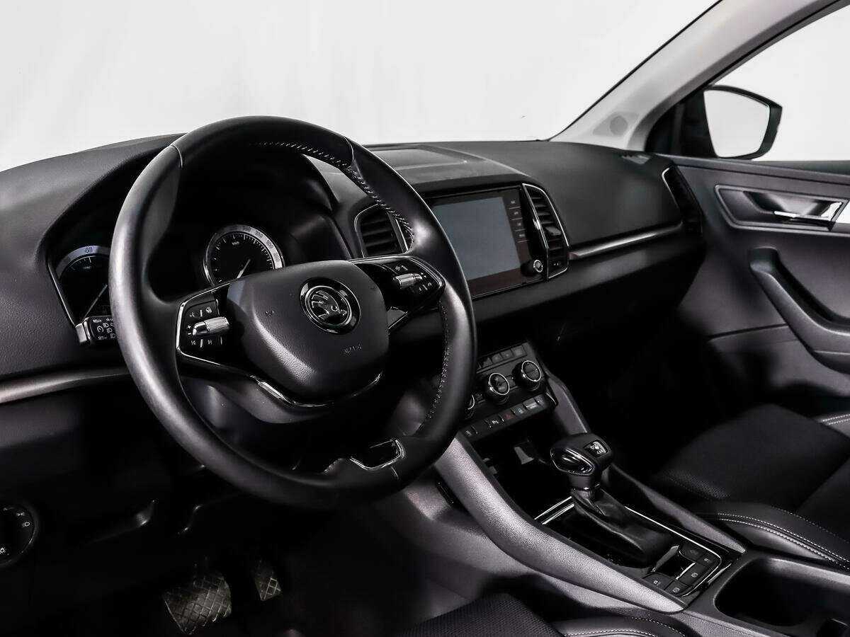 Б/У Шкода Карок 2021 года. Фото: #8