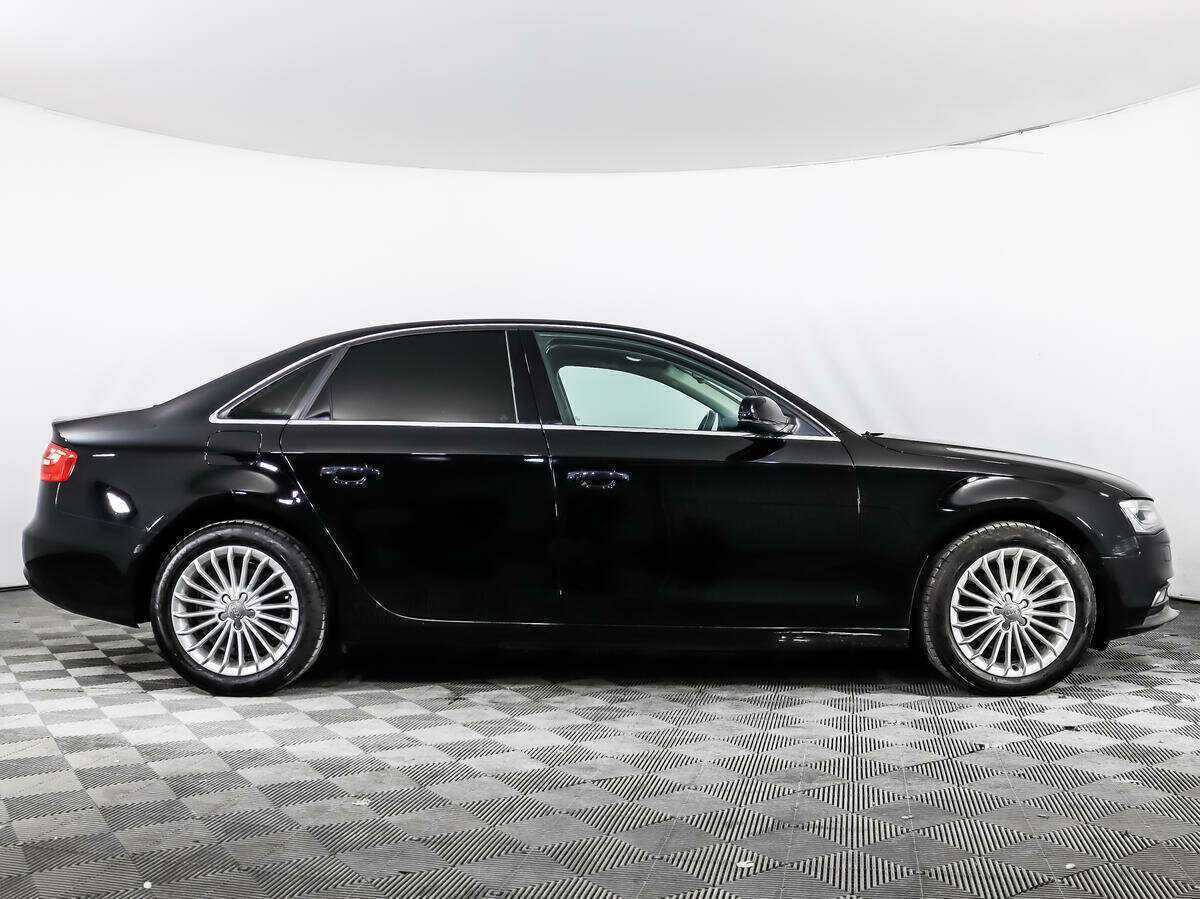 Б/У Ауди А4 2015 года. Фото: #3