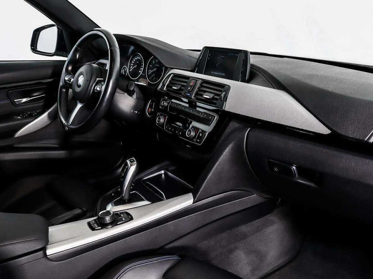 Б/У БМВ 3 серии 2018 года. Фото: #11