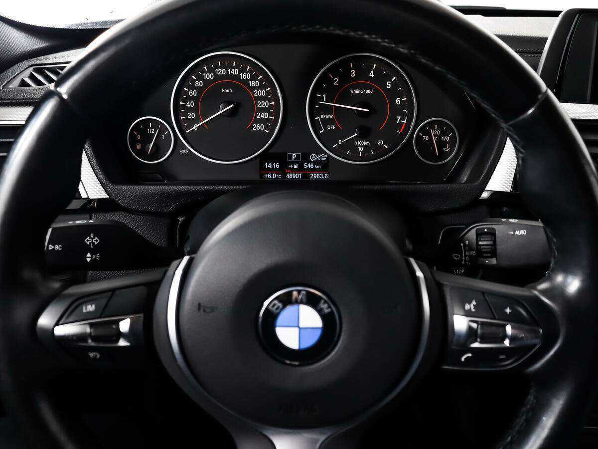 Б/У БМВ 3 серии 2018 года. Фото: #16