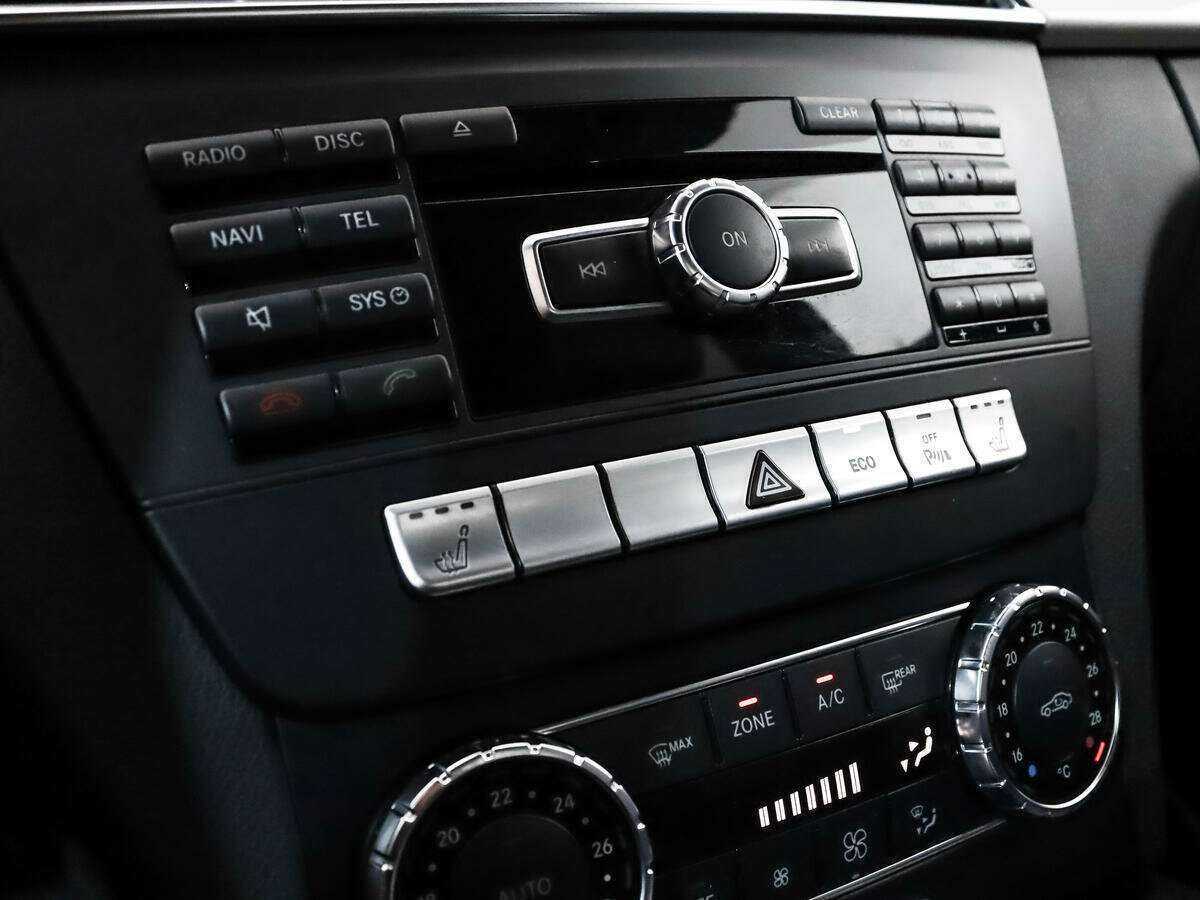 Б/У Мерседес-Бенц Ц-Класс 2012 года. Фото: #13