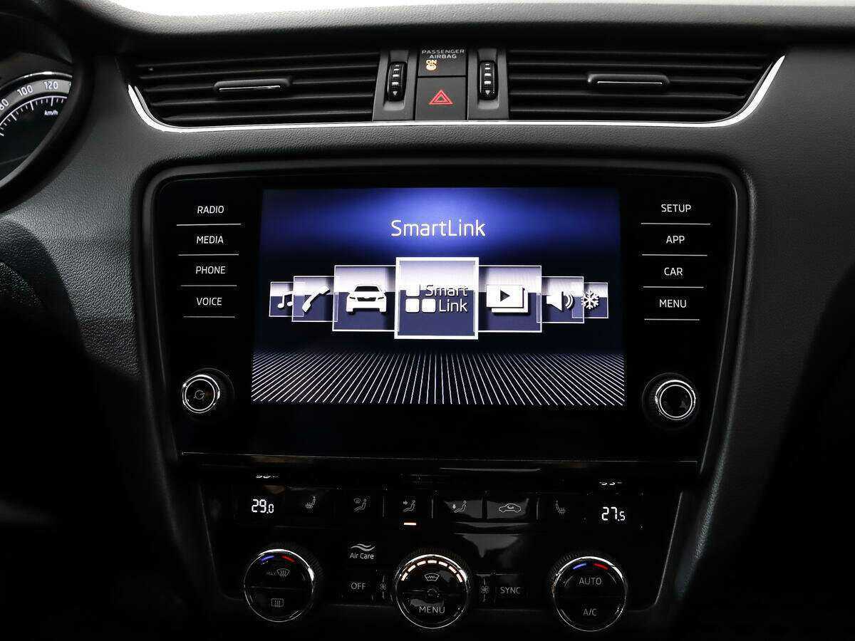 Б/У Шкода Октавия 2018 года. Фото: #12