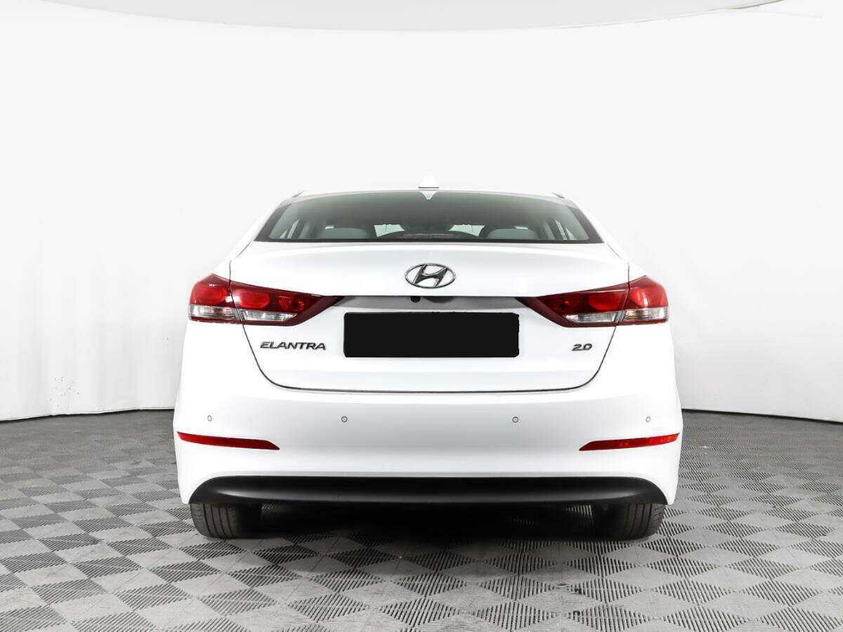 Б/У Хендай Елантра 2017 года. Фото: #5