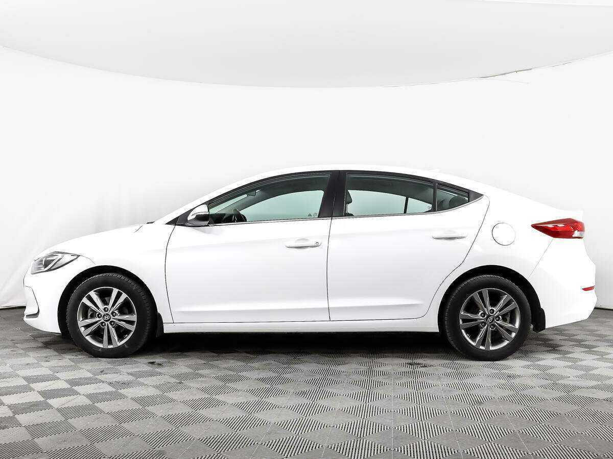 Б/У Хендай Елантра 2017 года. Фото: #7