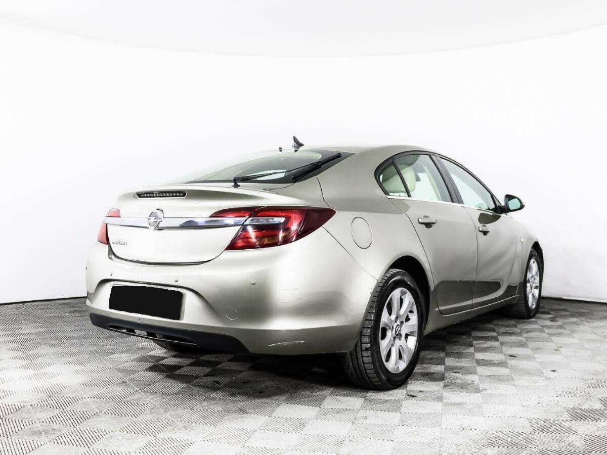 Б/У Опель Инсигния 2014 года. Фото: #4