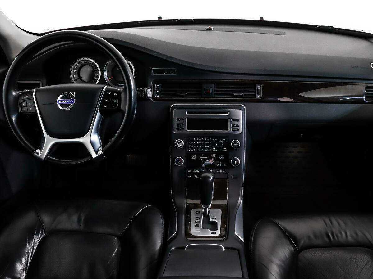 Б/У Вольво ИксЦ70 2010 года. Фото: #14