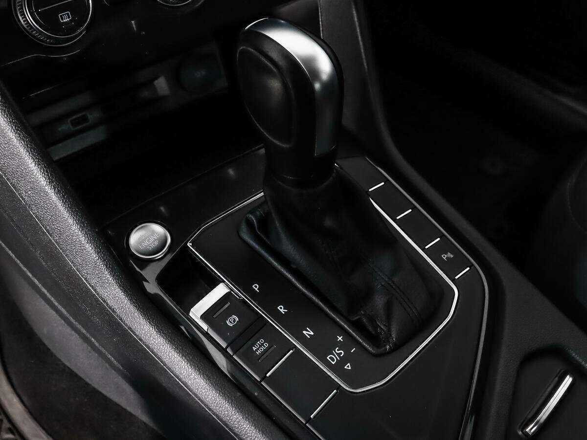 Б/У Фольксваген Тигуан 2019 года. Фото: #8