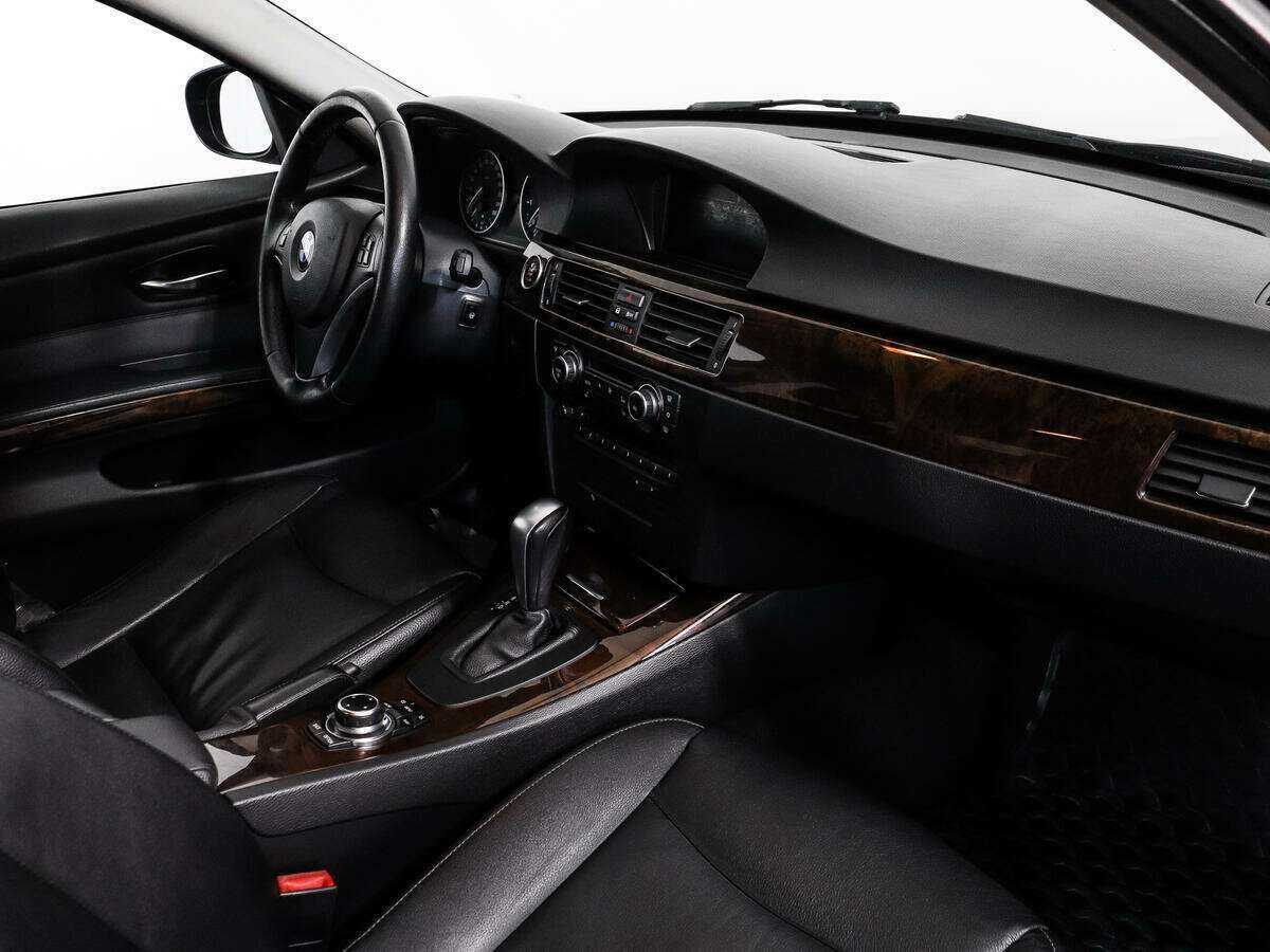 Б/У БМВ 3 серии 2011 года. Фото: #12