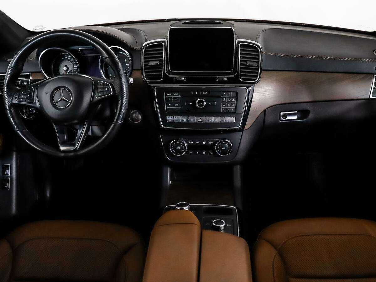 Б/У Мерседес-Бенц ГЛЕ Купе 2016 года. Фото: #14