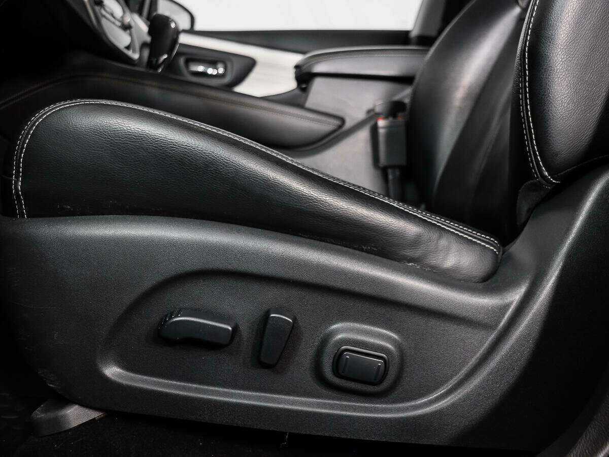 Б/У Ниссан Мурано 2019 года. Фото: #9