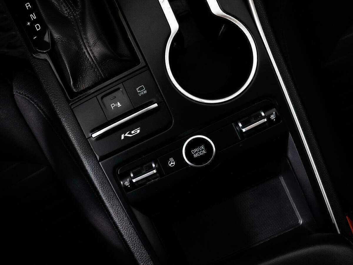 Б/У Киа К5 2020 года. Фото: #9